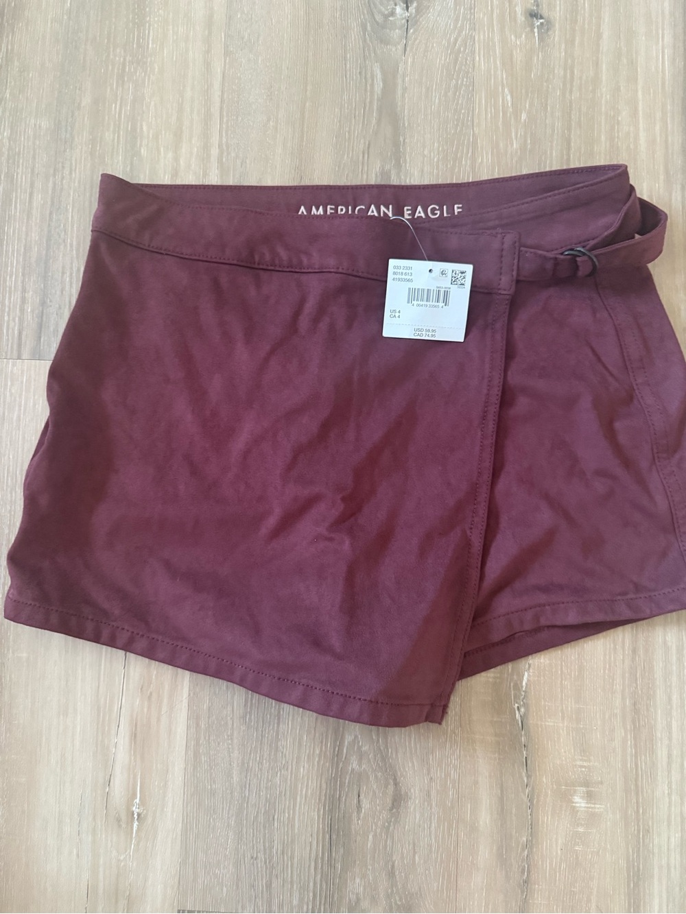 American Eagle faux suede skort